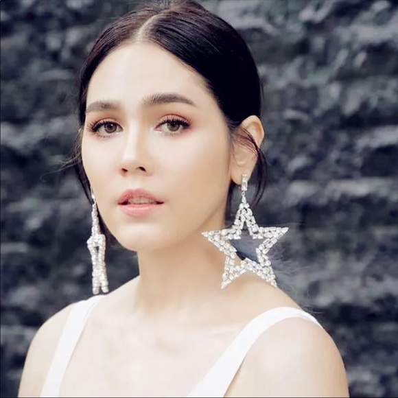 *NEW* Women’s Big Star Rhinestones Crystal Earring - Picture 3 of 4